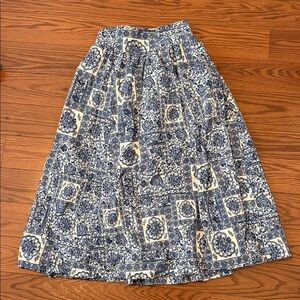 Abercrombie & Fitch Blue and Cream Skirt